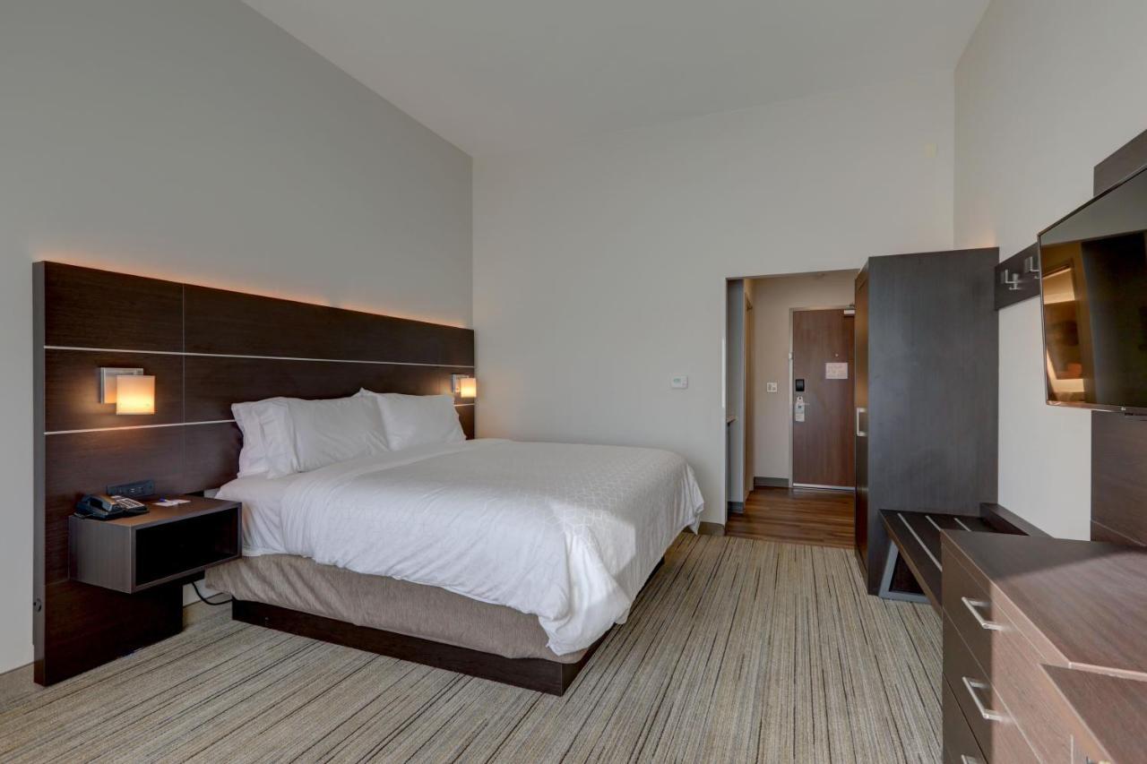 Holiday Inn Express & Suites - Auburn Downtown, An Ihg Hotel Phòng bức ảnh